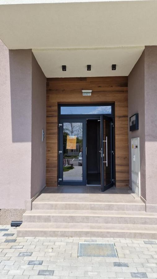 West Homes 34 Oradea Exterior foto